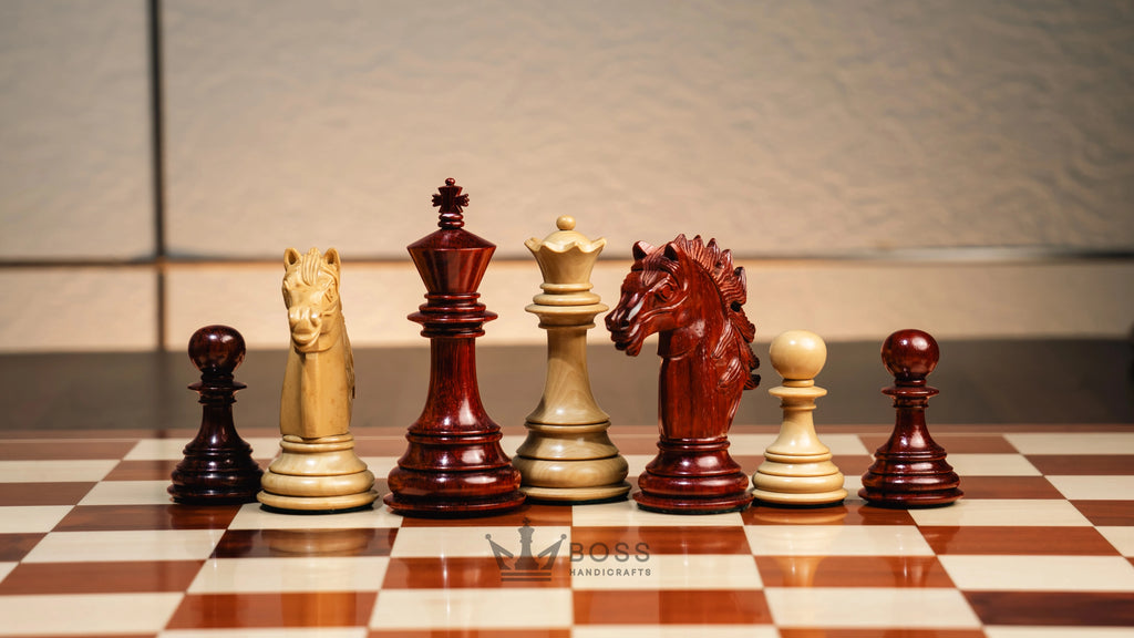 4.5” FLARE KNIGHT LUXURY STAUNTON PADAUK TRIPLE WEIGHTED CHESS PIECES