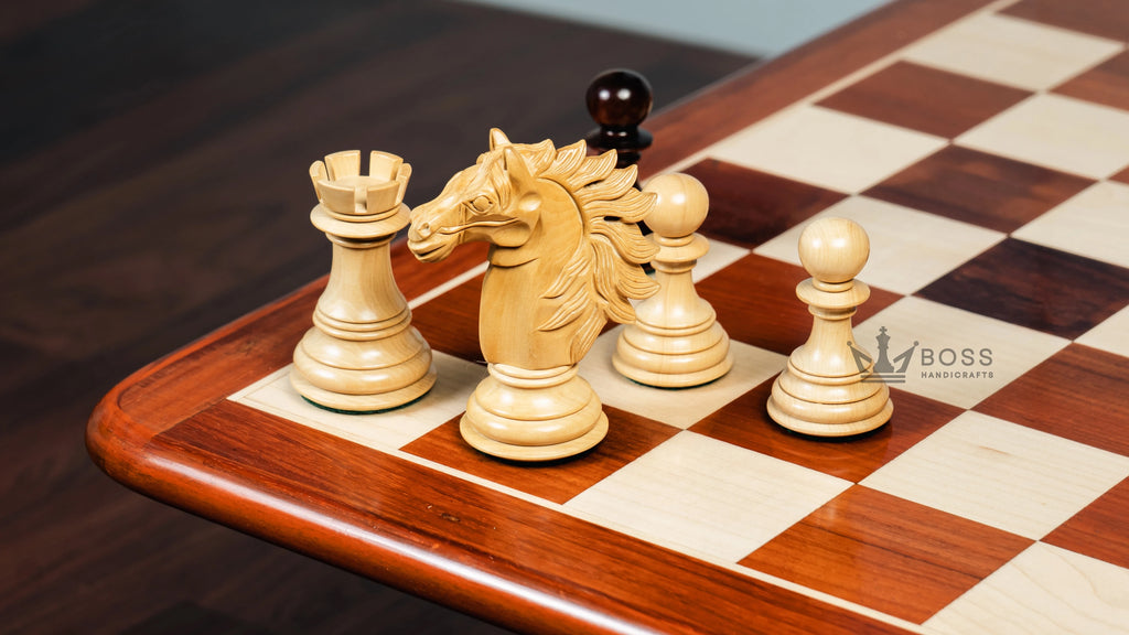 4.5” FLARE KNIGHT LUXURY STAUNTON PADAUK TRIPLE WEIGHTED CHESS PIECES