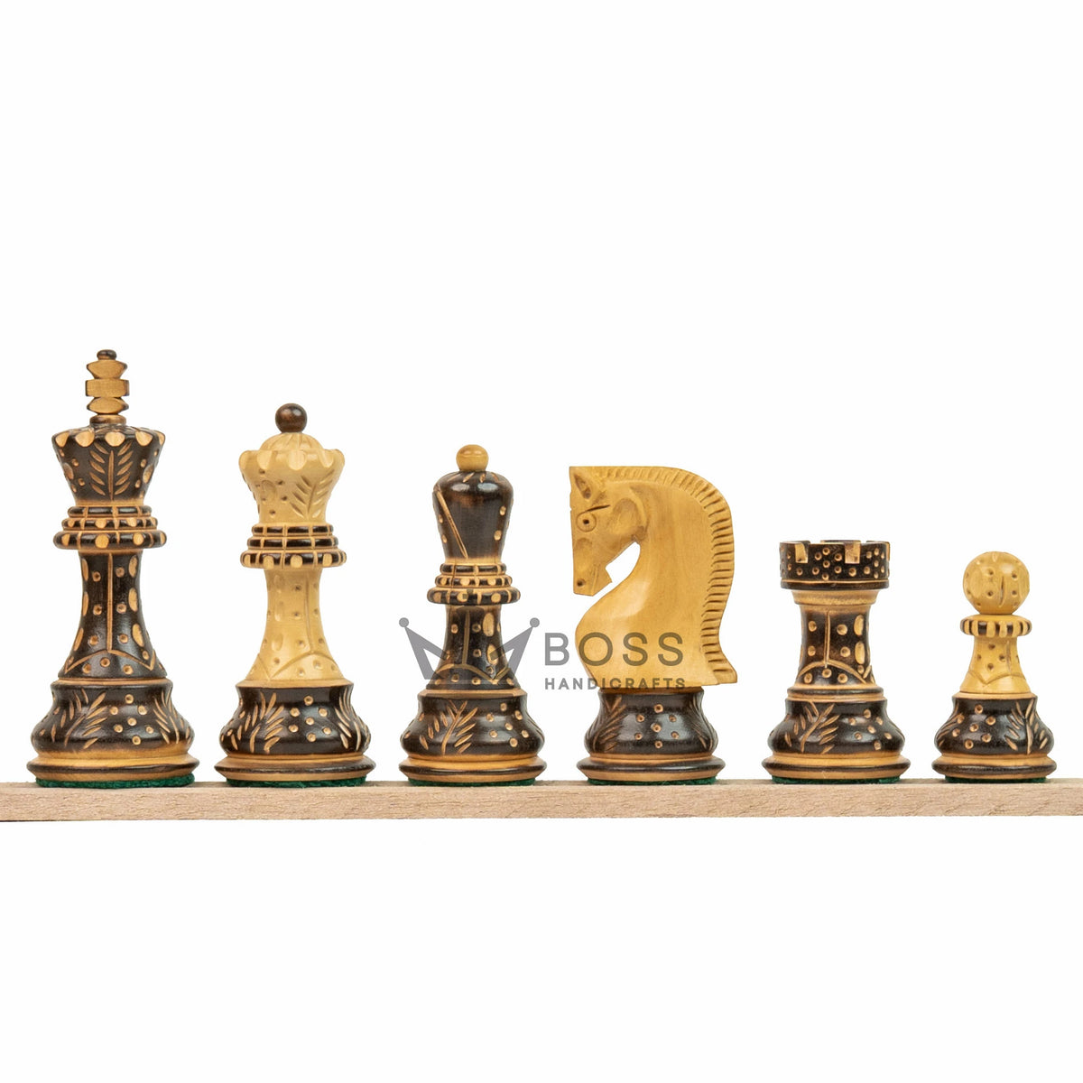 3.9” BURNT CARVED RUSSIAN ZAGREB 1959’ WEIGHTED CHESS PIECES, 21” EBONY CHESSBOARD & BOX