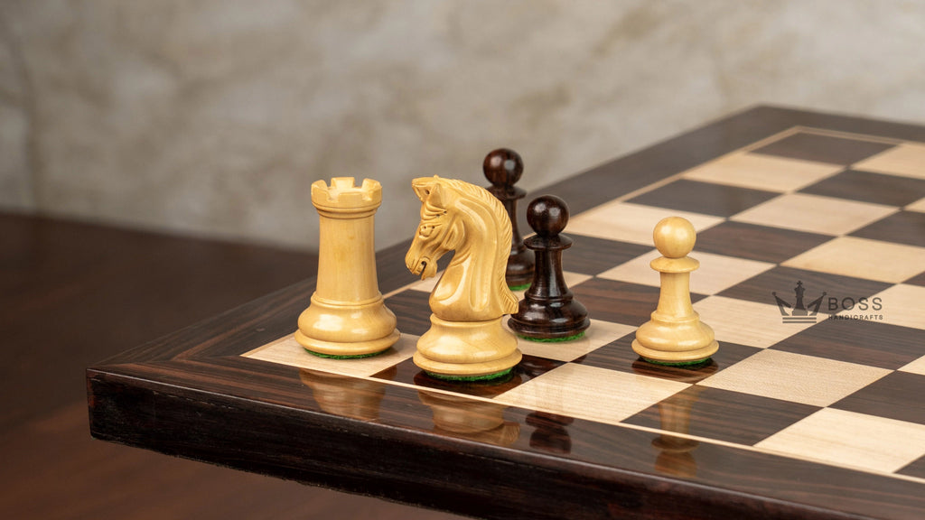 3.1” REPRODUCED 2016 SINQUEFIELD STAUNTON WEIGHTED ROSEWOOD CHESS PIECES, 16” ROSEWOOD BOARD & BOX