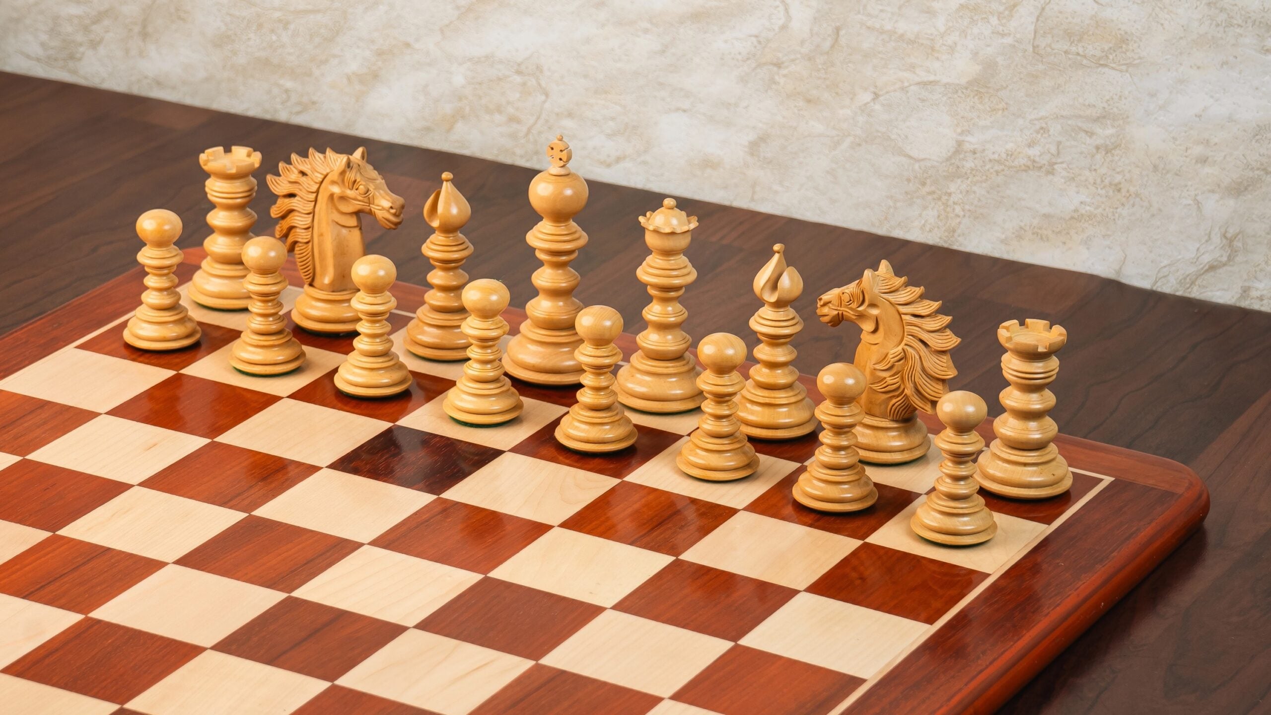 4.4” ARTHUR KNIGHT LUXURY STAUNTON CHESS PIECES WITH 21” PADAUK WOOD CHESSBOARD & STORAGE BOX