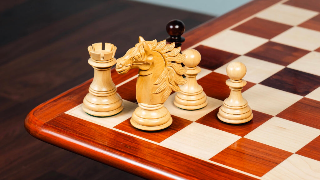 4.5” FLARE KNIGHT LUXURY STAUNTON PADAUK TRIPLE WEIGHTED CHESS PIECES