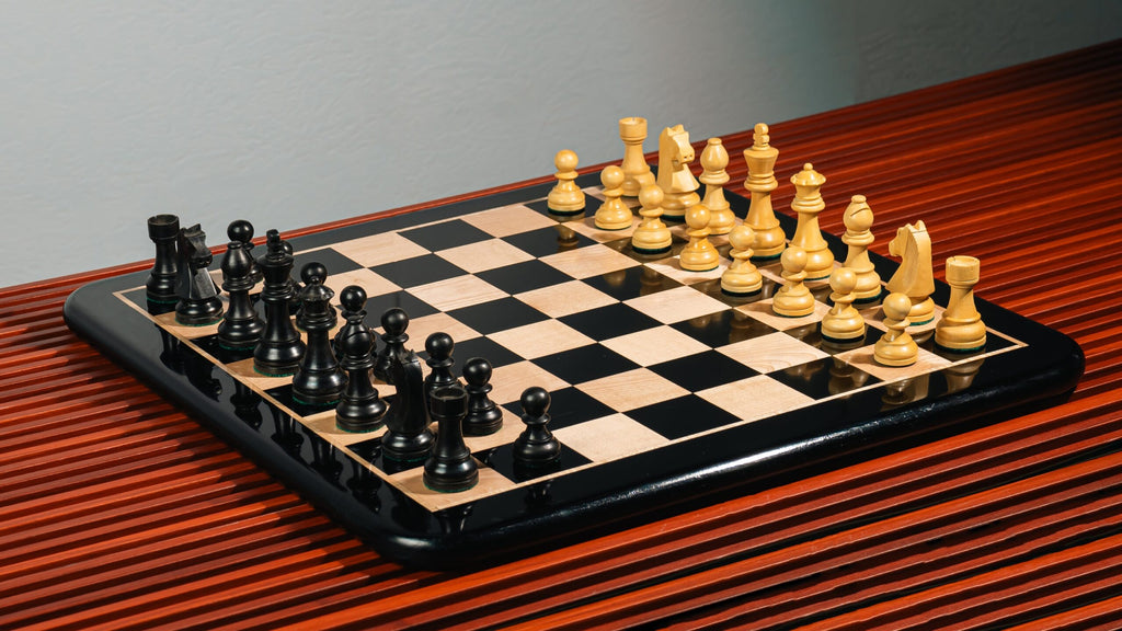 3.75” EBONISED GERMAN KNIGHT WEIGHTED CHESS PIECES WITH 17” EBONY STYLE CHESSBOARD