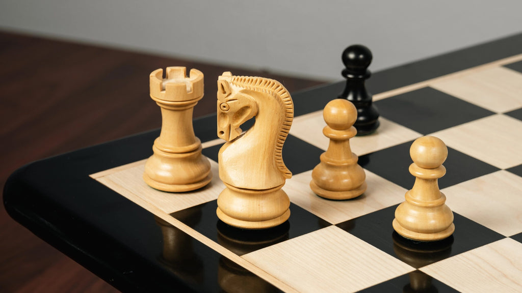 3.9” RUSSIAN ZAGREB 1959’ EBONISED WEIGHTED CHESS PIECES WITH EXTRA QUEENS