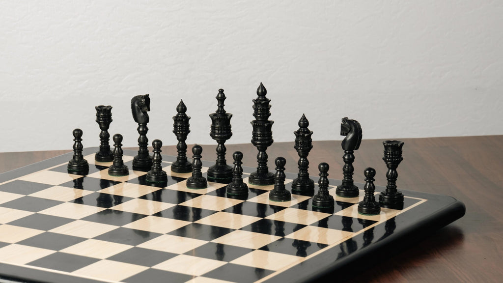 4.75” LOTUS SERIES EBONISED WOOD WEIGHTS CHESS PIECES & 17” EBONY STYLE WOOD CHESSBOARD