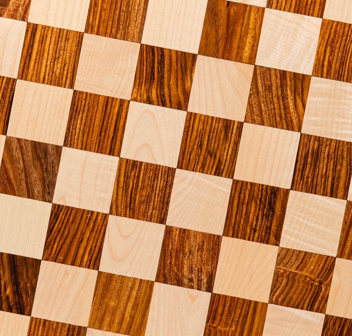 21” GOLDEN ROSEWOOD & MAPLE WOOD CHESSBOARD - 55mm SQUARE