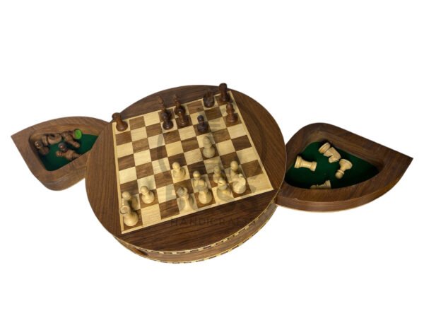 7” ROUND MAGNETIC TRAVEL CHESS SET - Image 2