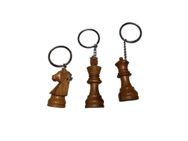 2.5” STAUNTON MAGNETIC CHESS PIECES KEYCHAIN PACK OF 6 - Image 2