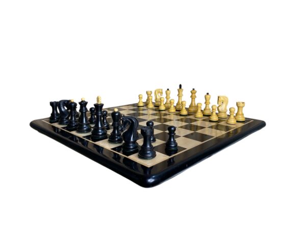 3.9” RUSSIAN ZAGREB 1959’ EBONISED WEIGHTED CHESS PIECES WITH EXTRA QUEENS - Image 9