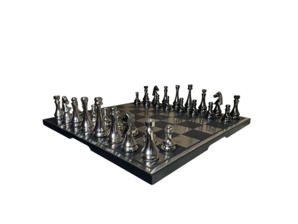 3.2” ALUMINIUM CHESS SET WITH 16” ALUMINIUM PLATED CHESSBOARD - Image 2