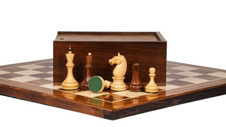 1960s Soviet Russian Minsk chess pieces on 21 inch golden rosewood wooden chessboard with storage box – premium Indian chess set.