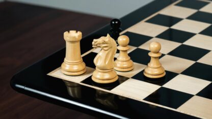 4" FIERCE KNIGHT STAUNTON EBONY TRIPLE WEIGHTED CHESS PIECES WITH 21" EBONY CHESSBOARD & STORAGE BOX