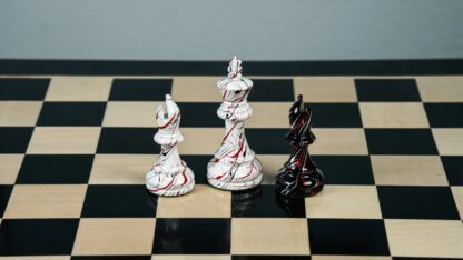 4.1” PAINTED ROYAL KNIGHT STAUNTON TRIPLE WEIGHTED CHESS PIECES, 21” EBONY BOARD & BOX
