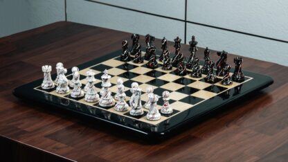 4.1” PAINTED ROYAL KNIGHT STAUNTON TRIPLE WEIGHTED CHESS PIECES, 21” EBONY BOARD & BOX